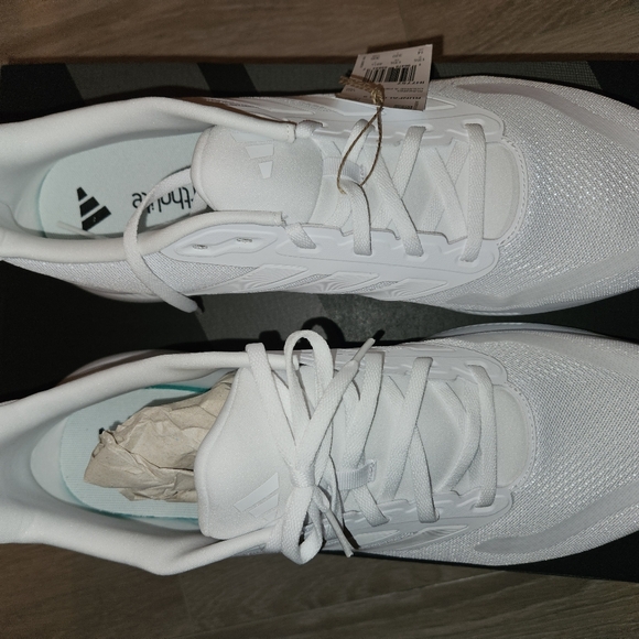 Adidas Running Shoes - Picture 7 of 7